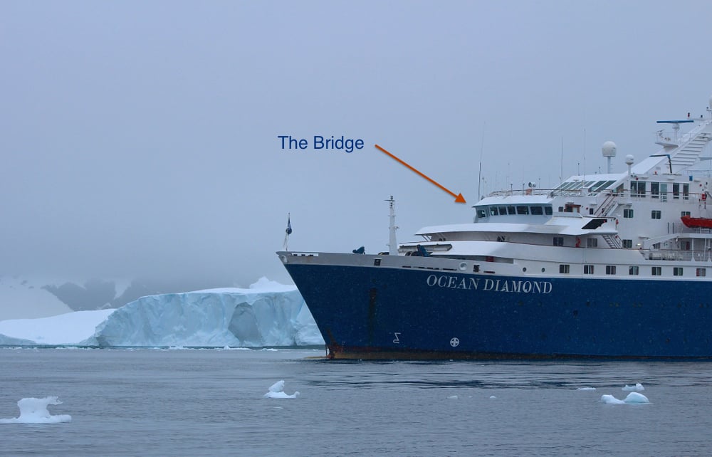 Outside picture of Ocean Diamond bridge 