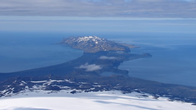 The tiny island and nature reserve of Jan Mayen, breeding grounds for a great variety of seabirds, is one of the world’s more remote birding destinations